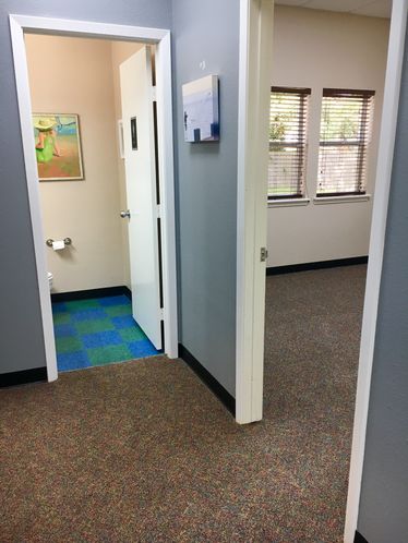 Twisted Oak Work Suites: 1806 Harbor Dr, Rockport, TX 78382